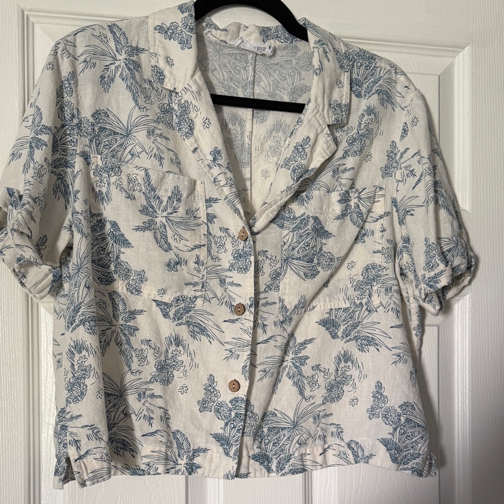 Carve Designs Blue and White Button Down Shirt